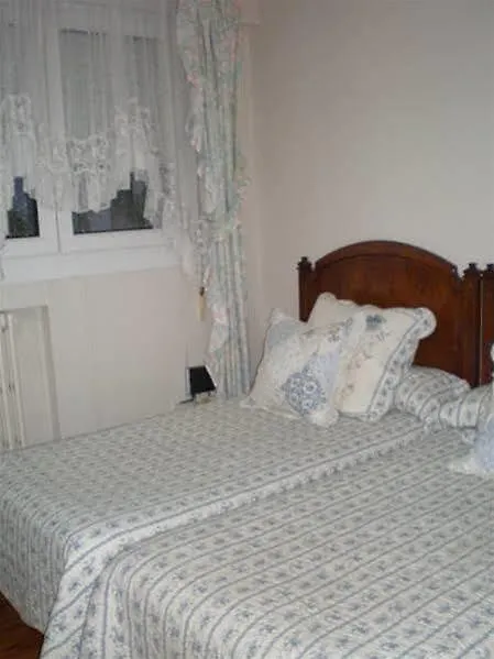 Hotel Hostal B&B Isabella San Sebastian Spain